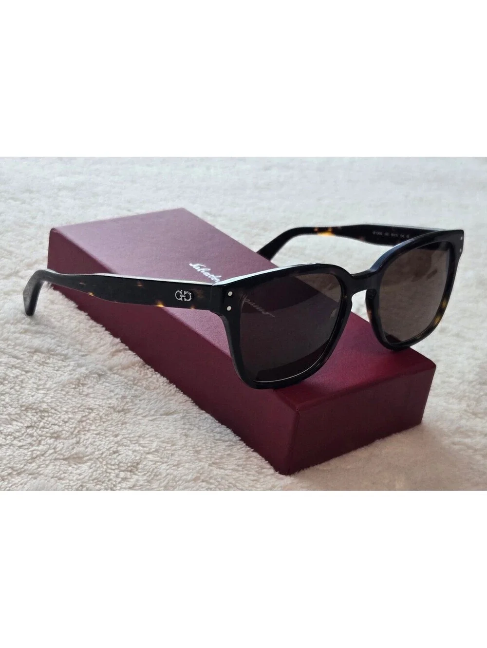 New Ferragamo Sunglasses SF1040S 240, Tortoise Authentic Italy